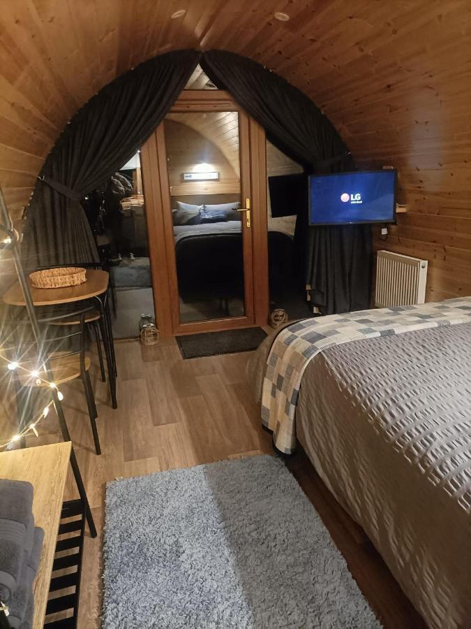 Вилла Sea Crest Pods Росноулах Экстерьер фото